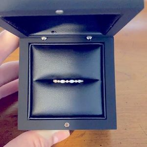 Dana Rebecca Alexa Jordyn ring in yellow gold size 6. Beautiful & barely worn.